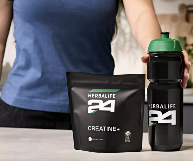 Pot de Creatine+ Herbalife24, complément pour la performance, la force et l’énergie musculaire